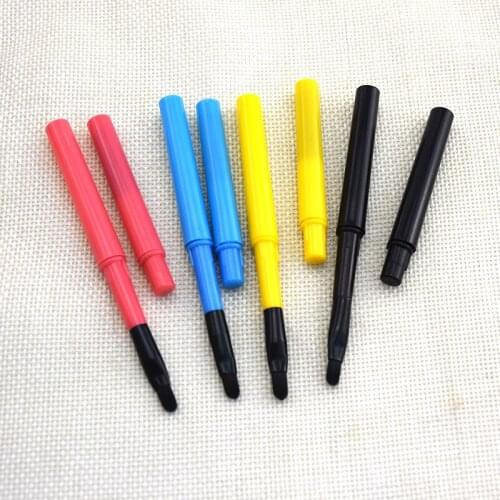 1 Set Lip Brush With Cover For Practice Use Synthetic Hair Bristle Lip Brush