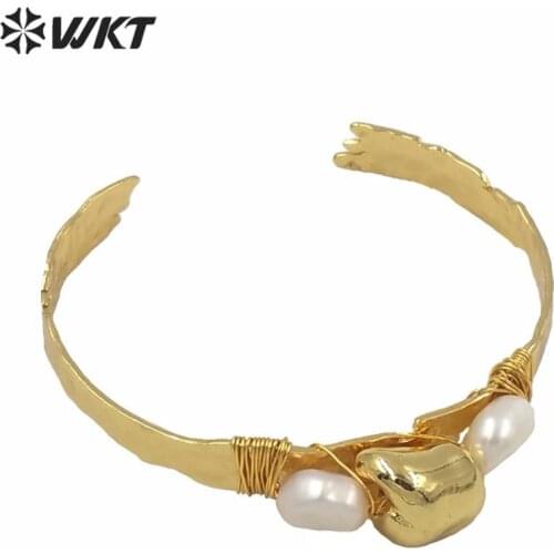 WT-MPB028 Gorgeous charming hand make wire wrapped triple pearl bangle women real gold plated open size fashion boho bangle
