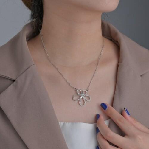 Acheerup 2021 New Fashion Necklace For Women Silver Color Crystal Hollow Flower Pendant Elegent Adjustable Neckace Jewelry Gifts