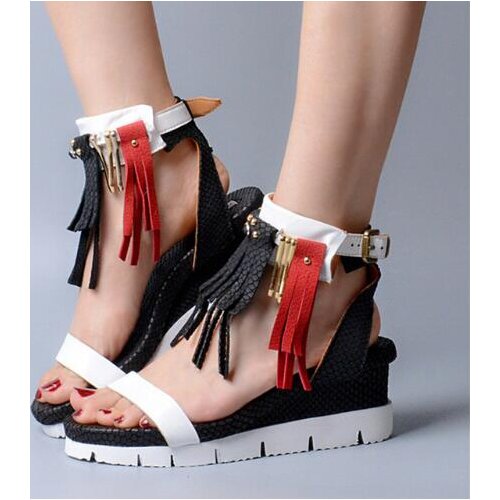 Dipsloot Shoes With Medium Heels