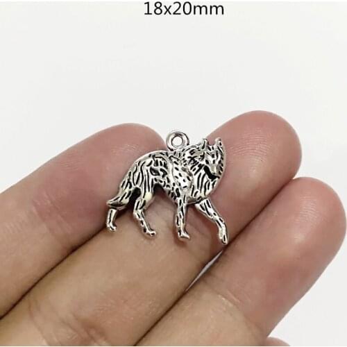 8pcs/Lot 18x20mm Animal Wolf Charms Tibetan Silver Color Pendant For Making Fit DIY Necklace Jewelry Handmade Accessories Crafts