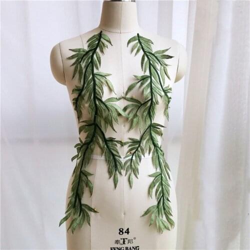 2Pcs 4 Colors Mirroring Bamboo Flowers Embroidered Lace Large Applique Lace Patch for Dress Clothing Decoration