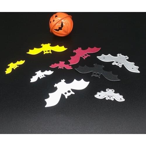 2 Halloween bat metal cutting knife molds, scrapbooks, photo albums, greeting cards, DIY decoration, handmade art