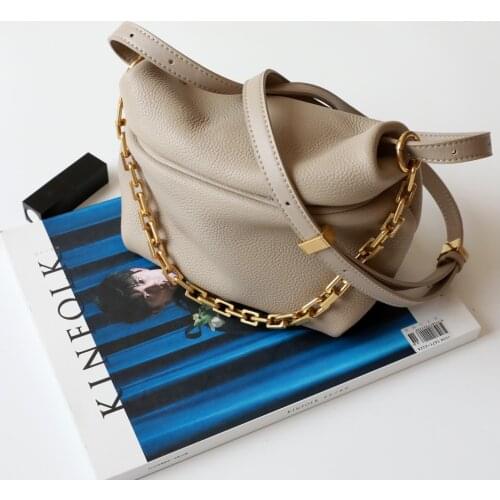 Cloud Shoulder Bag Women With Golden Chain Genuine Leather 2020 Latest Collection Fashion Clutch Bag Lady