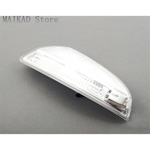 Door Mirror Turn Signal Light Turn Indicator Lamp Signal for Mercedes-Benz W204 C180 C200 C280C300 C320 C350 C63 AMG A2048200721