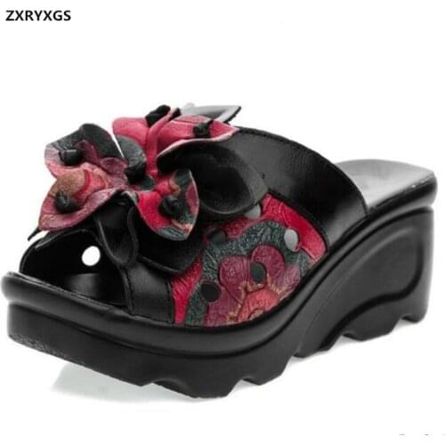 HOT Famous Flower Cowhide Women Slippers Sandals 2019 Newest Summer Fashion Sandals Platform Wedges Sandals Women Shoes Sandals