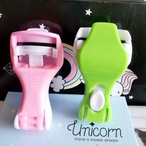 1pcs New Cosmetic Eyelash Curler with Comb Tweezers Curling Eyelash Clip Cosmetic Eye Girl Beauty Tool Wholesale Makeup Tools