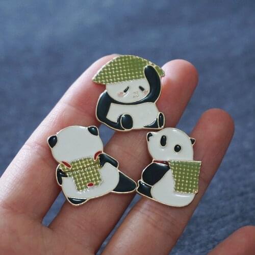 Hat Bag Bear Pins Cool Animal Brooches Lapel Pin Cartoon Badge For Woman Jewelry Gift for Friends