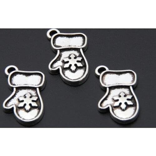 30pcs Silver Color Cute Snow Gloves Charms Winter Warm Pendant Bracelet Necklaces Jewelry Wholesale A3365