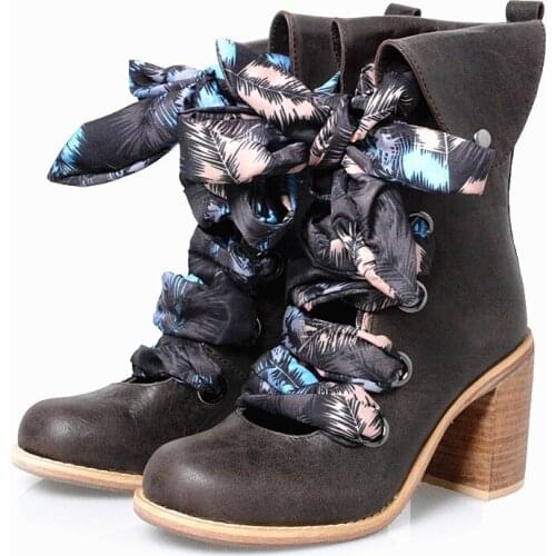 Western Winter Boots Genuine Leather Ankle Cowboy Boots For Women Motocycle Chunky High Heels Short Biker boots runway shoes