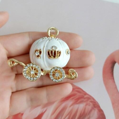 Cute Rhinestone Pumpkin Carriage Charms Diy Jewelry Necklace Making Accessories for Halloween Party High Quality