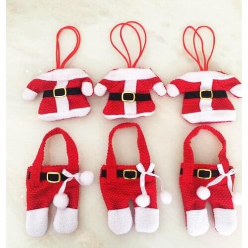 6pcs Christmas Tableware Decoration Mat Silverware Cutlery Tableware Holder Pocket Santa Suit Gift