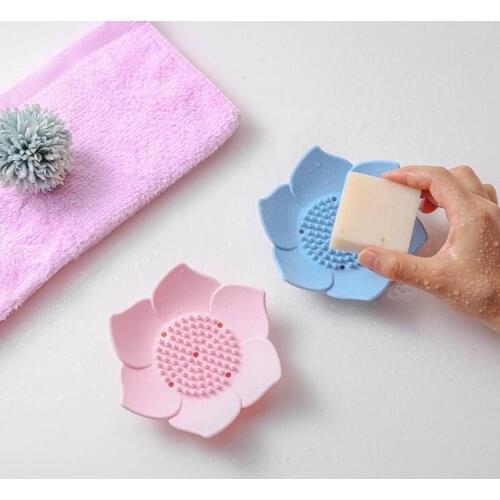 Lotus Shape Soap Dishes Portable Silicone Soap Box Storage Plate Draining Soap Holder Bathroom Shower Tool LX1486