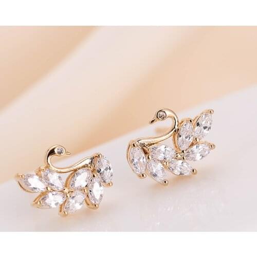 DE334 Street Series Fashion Temperament Copper Zircon Creative Swan Earrings Girls Gift Evening Woman Jewelry Stud Earrings