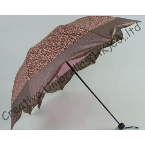 Maple leaf umbrella,leopard printed fabric,8k ribs,three fold,hand open umbrellas,imitation paradise umbrella.supermini