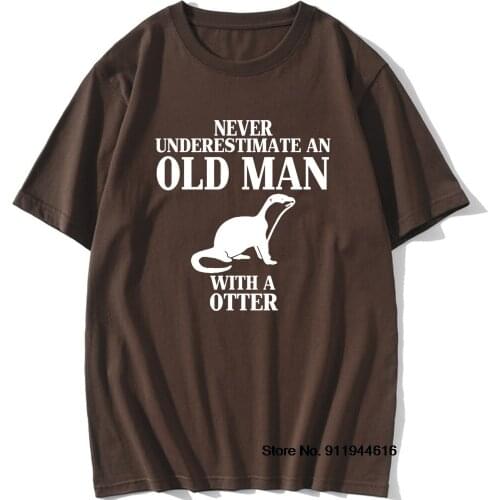 Never Underestimate An Old Man Loves Otter T Shirt Animal Pet Lover Graphic Gift Short Sleeve Retro T-shirts