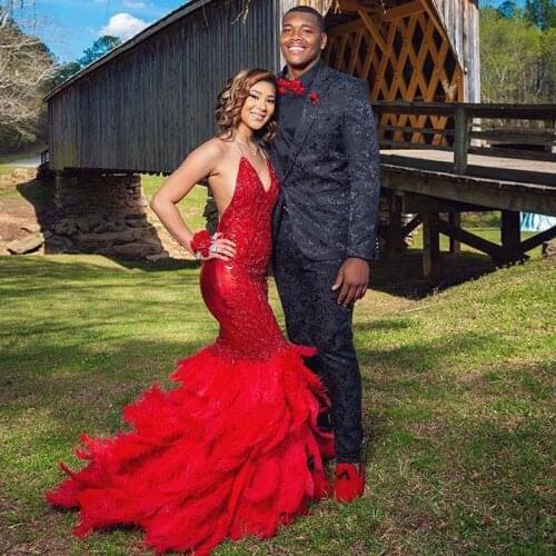 Sexy Red Halter Feather Prom Dresses Lace Appliques Backless Evening Party Gowns Sexy Long Special Occasion Dress