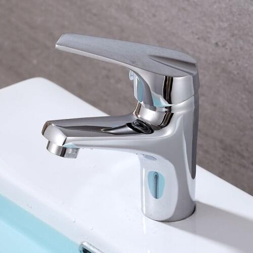 Bathroom Basin Faucet Copper Single Handle Kitchen Vessel Sink Faucet Deck Mounted Wash Basin Cold and Hot Mixer Water Faucet