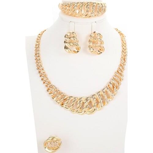 Hot Dubai women luxury GOLD color Jewelry set Nigeria African necklace bracelet earrings ring set wedding Party gifts orname