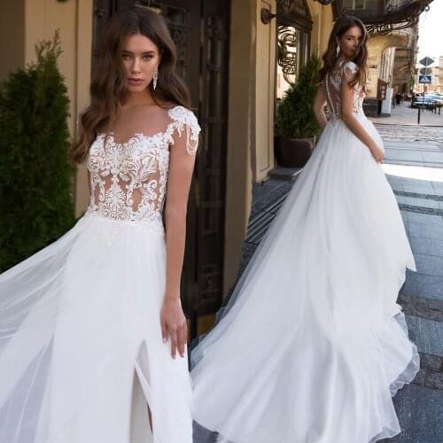 Boho Wedding Dresses 2020 Scoop Appliques Lace Side Split A-Line Wedding Gown Beach Bridal Dresses vestidos de novia