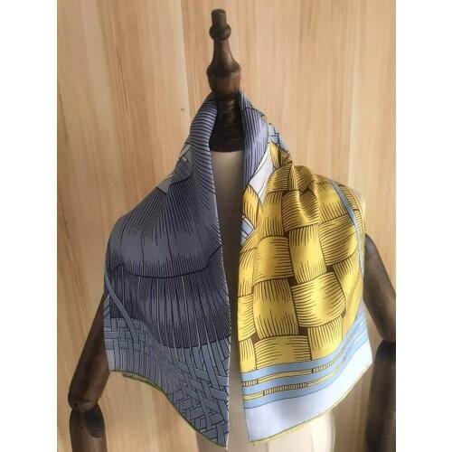 2021 new arrival fashion elegant head scarf yellow horse 100% silk scarf 90*90 cm square shawl twill wrap for women lady girl