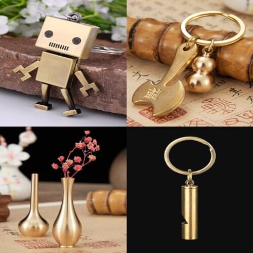 Cross-Border Hot-Selling Creative Brass Metal Movable Robot Axe Vase Whistle Ornaments Bags Car Accessories Keychain Small Gifts