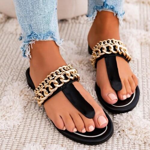 Chain Summer Slippers For Women Solid Color Flat Flip Flops 2021 Outdoor Casual Slip On Beach Shoes Metal Decor Ladies Sandals