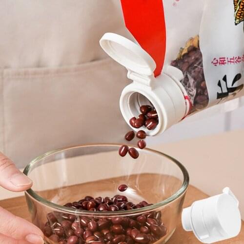 1Pcs Plastic Discharge Nozzle Sealing Clip Food Snack Sealing Clip Moisture-proof Sealer Clamp Plastic Tool Kitchen Accessories