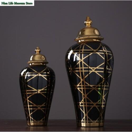 European Classical Ceramic Vase Decoration Storage Jar Golden Stroke Vase Decoration Jar Living Room Home Decoration Accessories