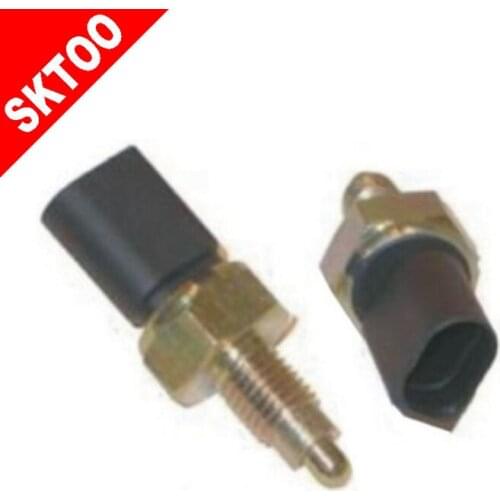 02 K 945 415G For SKODA FABIA OCTAVIA ROOMSTER SUPERB YETI Freno Up Interruttore della lampada della Luce reverse light Switch