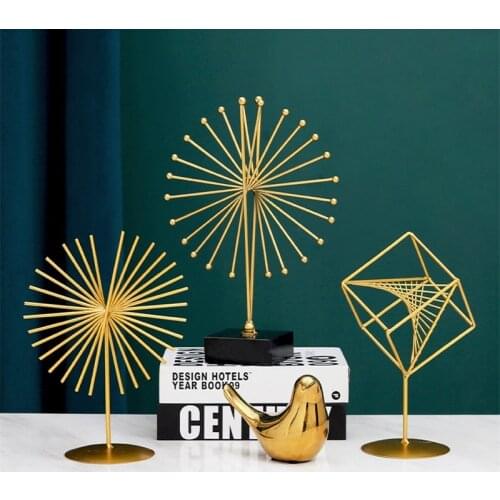 Modern Rubiks Cube Ornament Creative Geometric Metal Ornaments Simple Golden Home Decoration Accessories Wrought Iron Crafts