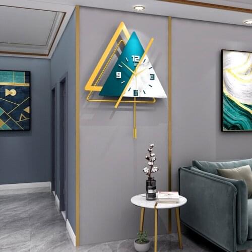 Luxury clocks, wall clocks, living rooms, creative home decoration modern minimalist personalized art and fashion wall watches