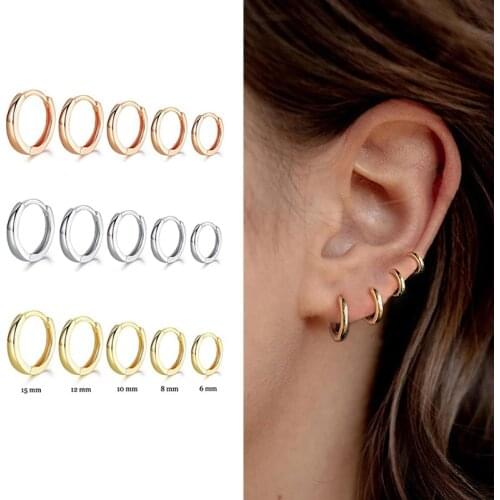 Womens Fashion Simple Style Minimal Hoop Earrings Small Smooth Huggies Tiny Hoops Golden/White Earring Piercing Accessory Gifts