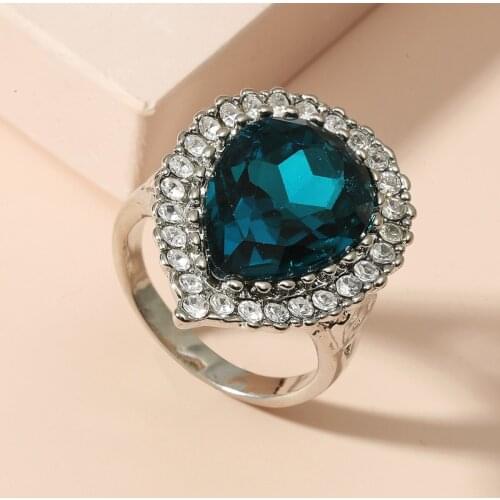 2021 Crystal Vintage Aesthetic Fashion Womens Rings Gothic Jewelry Bijouterie Luxury Couples Matching Korean Style Gift Ring