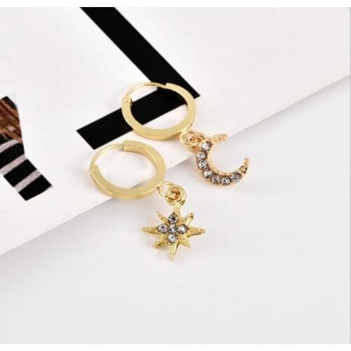 Fashion Jewelry Personality Asymmetric Star Moon Earrings Female Micro-Set Zircon Earrings Earrings Friends Gifts