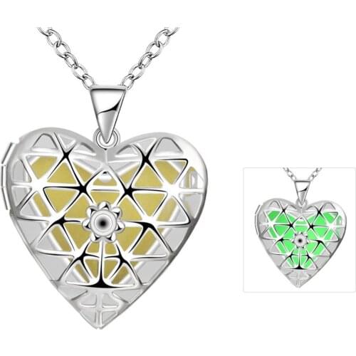Flower Heart Hollow Glowing Lighting Pendant Necklace Silver Plated Women Magic Luminous Charm Collar Statement Necklace