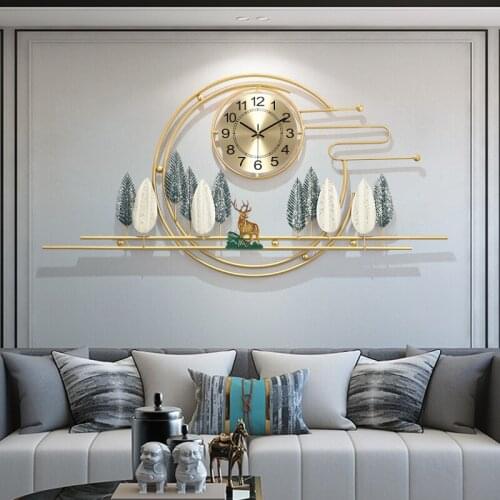 Chinese Luxury Wrought Iron Forest Deer Wall Clocks Home Livingroom Wall Hanging Crafts Lobby Store Hotel Wall Mural Decoration