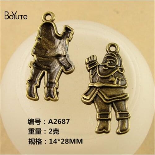 BoYuTe (50 Pieces/Lot) 14*28MM Charms Christmas Santa Claus Gift Antique Bronze Plated Alloy Pendants Findings Accessories Diy