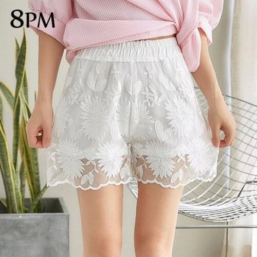 Summer Women Safety Shorts Elegant Lace Elastic Waist Shorts Sexy Hot Pants White Lace Sleep Bottoms Pajamas Shorts ouc1098