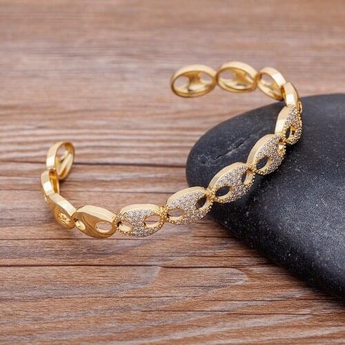 New Design Pig Nose Bangles Metal Texture Simple Geometric Hollow line Open Adjustable Bangles Women Fashion Party Jewelry Gift