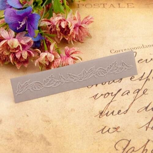 Leaves Plastic Embossing Folder Stencil Template DIY Scrapbook Photo Album Card Making Decoration E56C