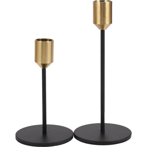 Practical 2Pcs European Gold Candle Holders Metal Candlestick Wedding Luxury Table Romantic Decorations New Year Bar Party Decor