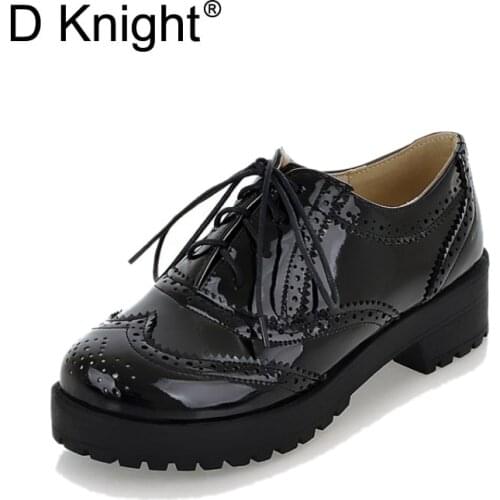 New Fashion Round Toe Lace Up Women Oxfords Vintage Carved Brogue Oxford Shoes For Women Ladies Casual Flat Shoes Big Size 34-43