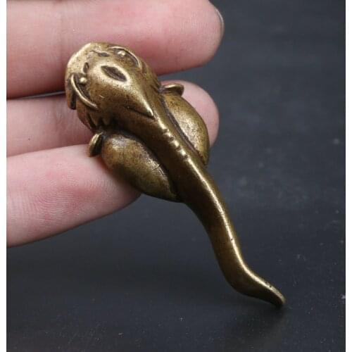 45MM/1.8" Collect Curio Rare Chinese Fengshui Bronze Lovely Exquisite Animal Fish Catfish Pangasius Silurus Asotus Statue 33g
