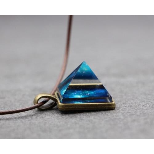 Fashion Glass Crystal Glow In The Dark Pendant Necklace Leather Chain Triangle Space Star Luminous Necklaces For Women Jewelry