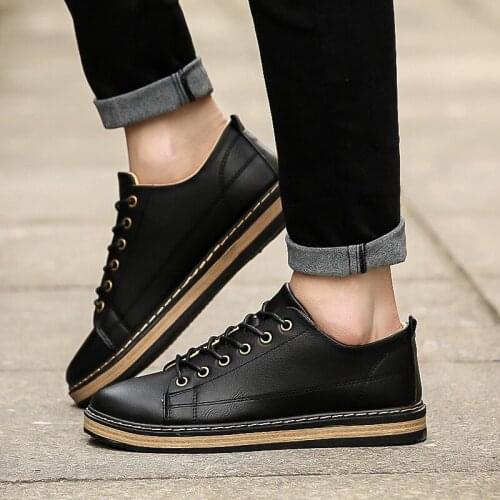 New listing spring and summer comfortable casual shoes mens retro car stitching fashion flat casual shoes