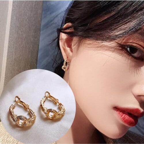 Punk Rock Minimalist Gold Foil Premium Texture Simple Geometric Alloy Round Earrings Hip Hop Rock Minimalist Women