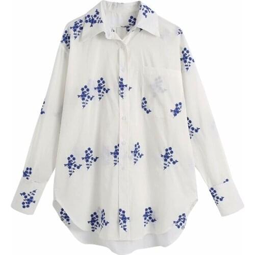 ZXQJ Women 2021 Fashion With Pockets Embroidery Oversized Blouses Vintage Long Sleeve Side Vents Female Shirts Chic Tops