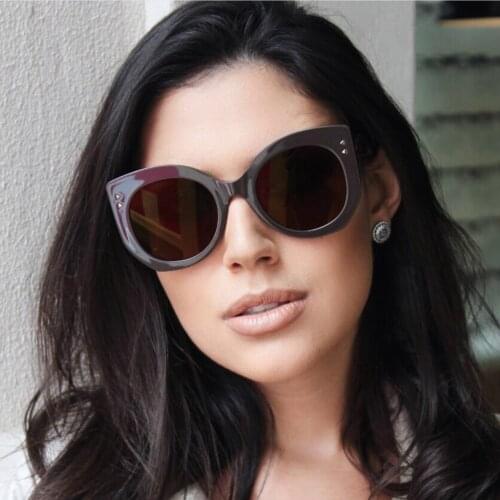 Retro Sunglasses Women 2019 Brand Design Cat Sun Eye Glasses Big Frame Oversized Rivet Decoration High Quality Fashion Style