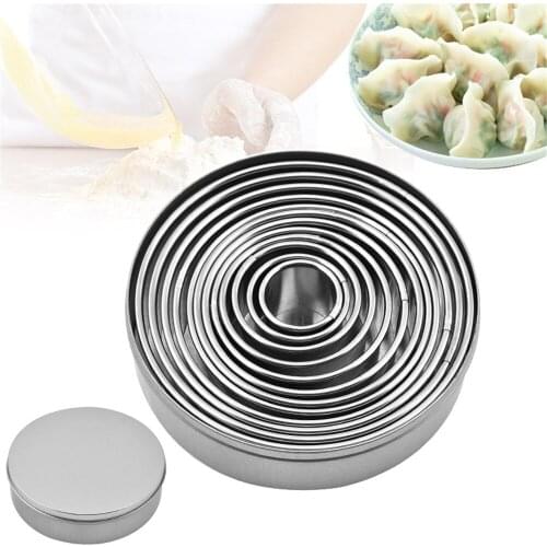 12pcs Pastry Christmas Cookie Cutters Dough Cutter Roller Cutting Dough Tool Cookie Biscuit Cutter Maker Round Dumplings Molds